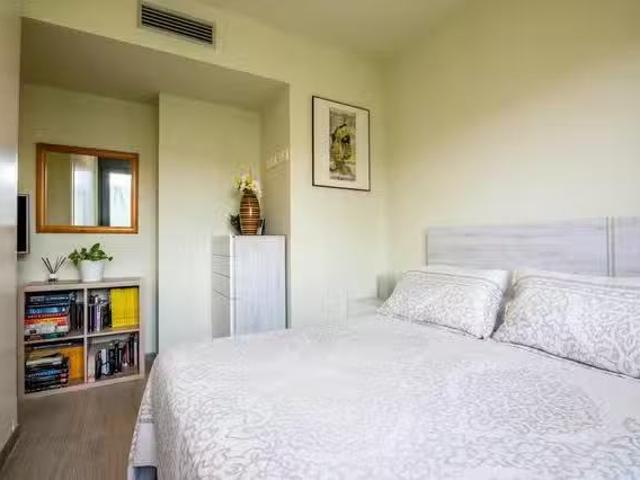 Encantador Habitación en Plaça d'Europa