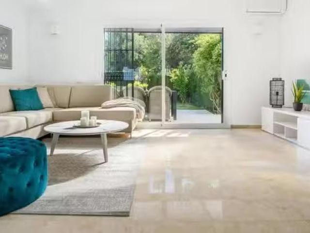 Barato Piso de 4 habitaciones en Marbella