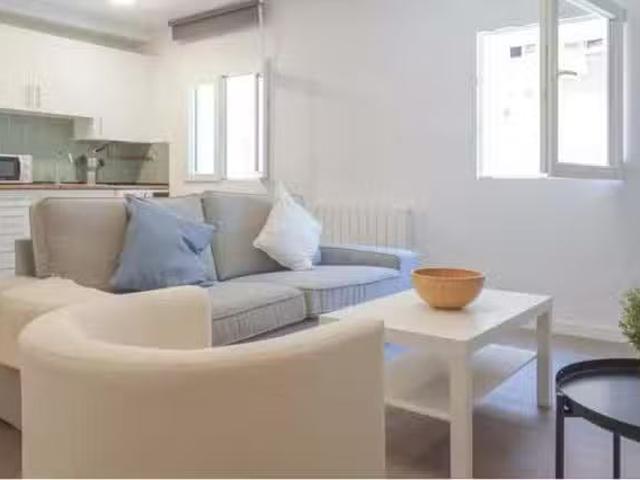 Barato Piso de 1 habitación en Calle Picaza
