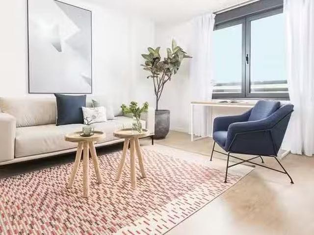 ¡En alquiler! Piso de 1 habitación en Avenida de José Antonio.