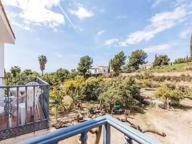 ¡Recién llegado! Piso de 1 habitación en Avenida de los Cipres.
