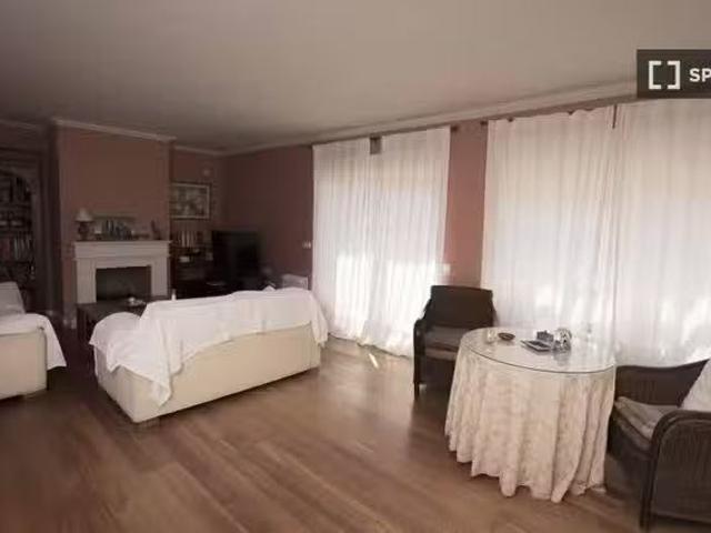 ¡Recién llegado! Piso de 2 dormitorios en alquiler en Murcia