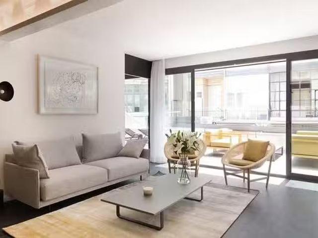 ¡Renta! Piso de 2 habitaciones en Barcelona