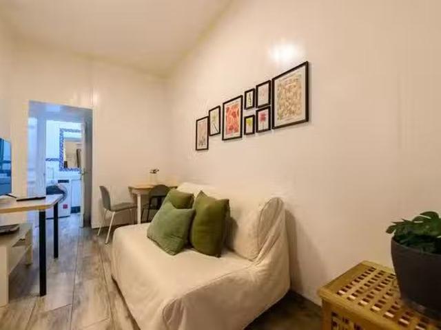 Nuevo Piso de 2 habitaciones en Madrid