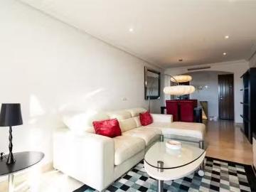 Único Piso de 2 habitaciones en Ojén