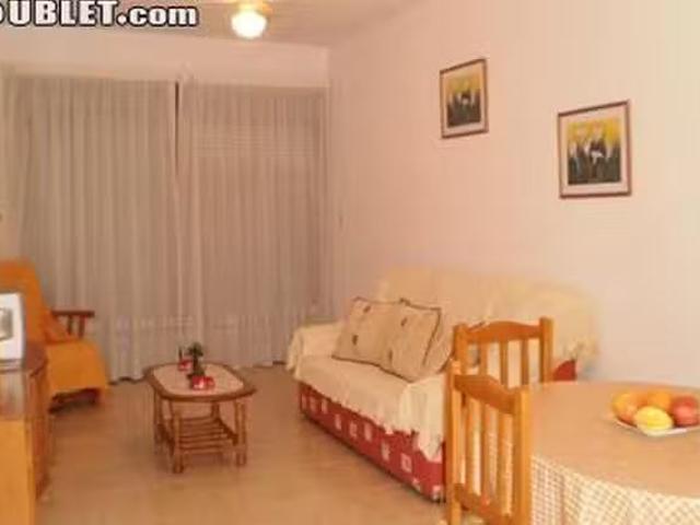Único Piso de 3 habitaciones en Valencia Alicante Province