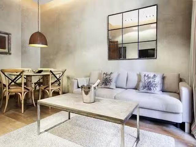 Acogedor Piso de 3 habitaciones en Barcelona