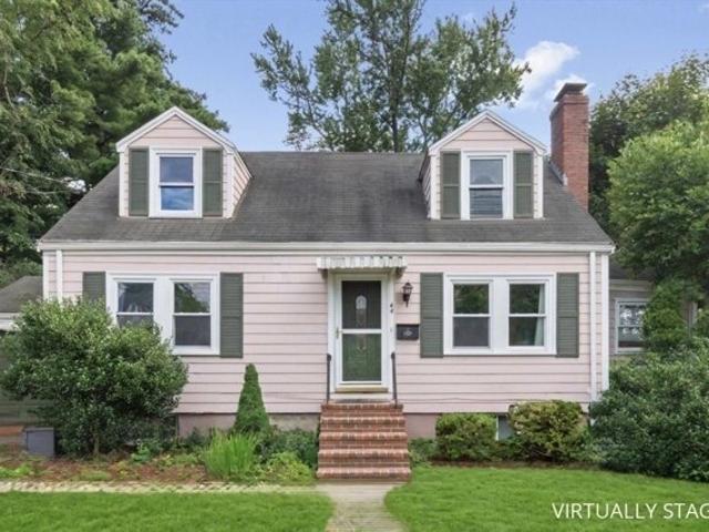 Barbara Rd, Newton, Home For Sale