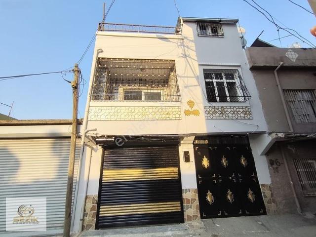 Barbaros Mah Çarşamba Pazarı Civarı 2 Katlı Satılık Müstakil Ev