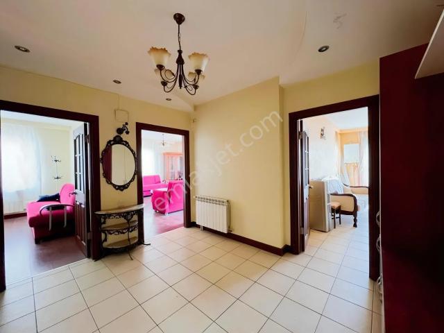 Barbaros Mah. Çok Merkezi Konumda Geniş, Ferah 3+1 Kiralık Daire