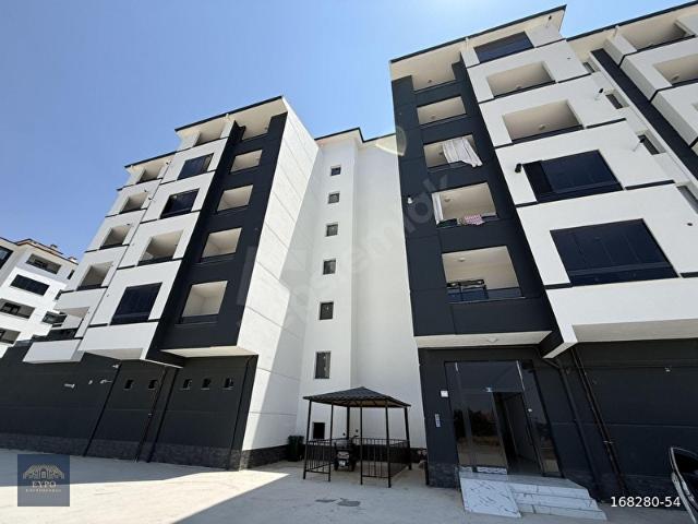 BARBAROS MAHALLESI KARAMAN YOLU ÜZERİ SATILIK GENİŞ 1 + 1 DAİRELER