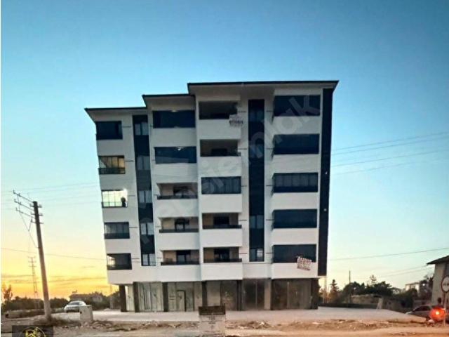 BARBAROS MAHALLESİNDE LÜKS SATILIK 3+1 DAİRE