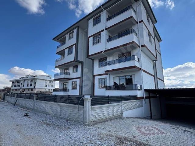 BARBAROS MAHALLESİNDE SATILIK 1+1 DAİRELER