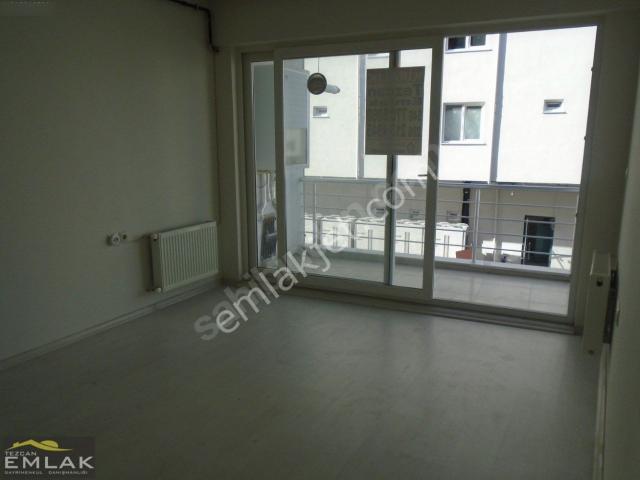 Barbaros Mahallesi Truva Caddesi Satılık 2+1 Daire