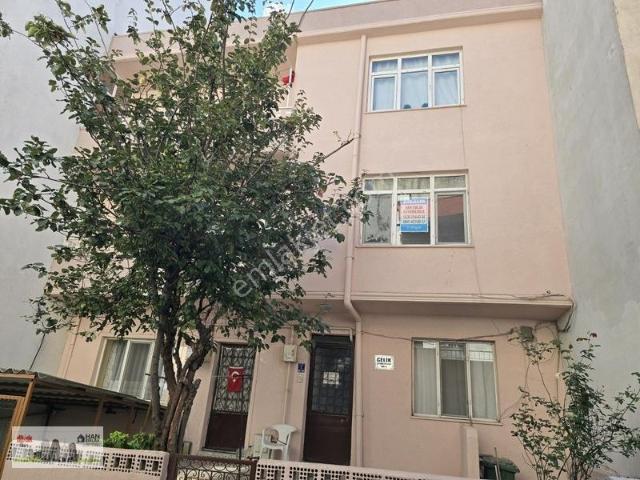 Barbaros'ta Kiralık Kapalı Mutfak 2+1 Daire Han Emlaktan 26000tl
