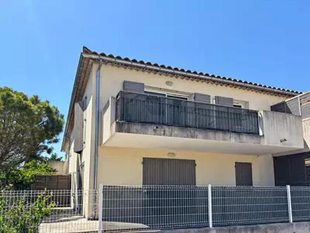 Barbentane 13570 Achat / Vente appartement 3 pièces t3 au dernier étage