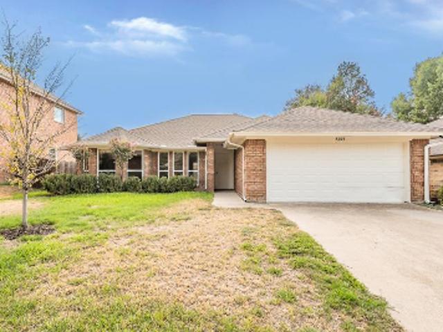 Barberry Dr