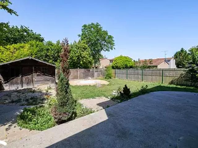 Barbezieux Saint Hilaire 16300 Achat / Vente maison 4 pièces t4 parking