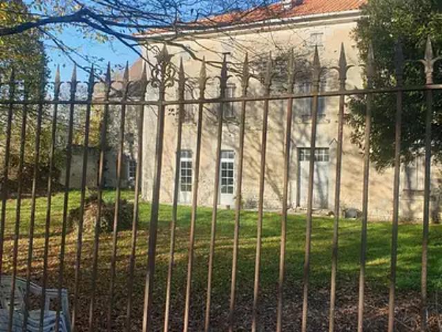 Barbezieux Saint Hilaire 16300 Achat / Vente maison 8 pièces t8 jardin