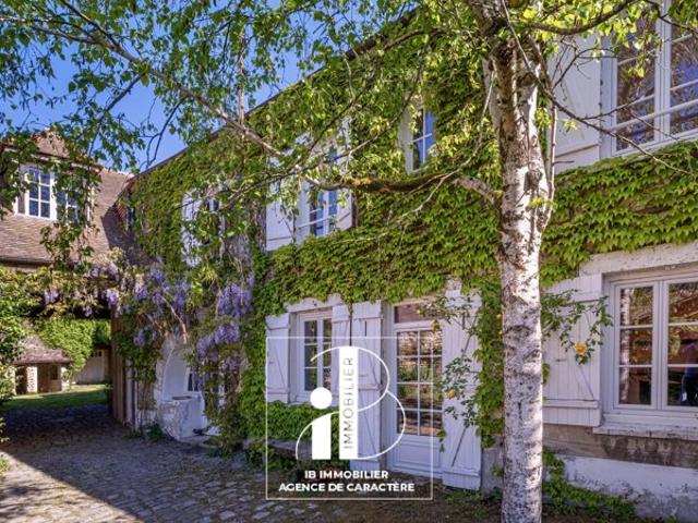 BARBIZON 5 minutes Maison de campagne 434m² 194 m² habitables Jardin de 1634m²