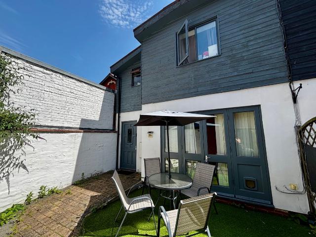 Barbourne Road, Worcester WR1, 2 bed property to rent, £1,100 pcm | PrimeLocation