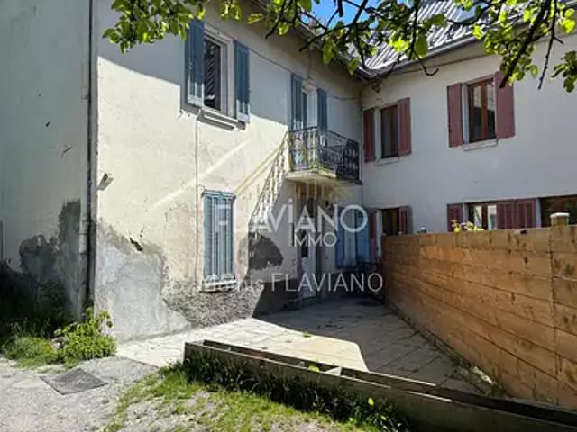 Barcelonnette 04400 Achat / Vente maison 4 pièces t4