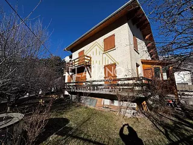 Barcelonnette 04400 Achat / Vente maison 11 pièces t11