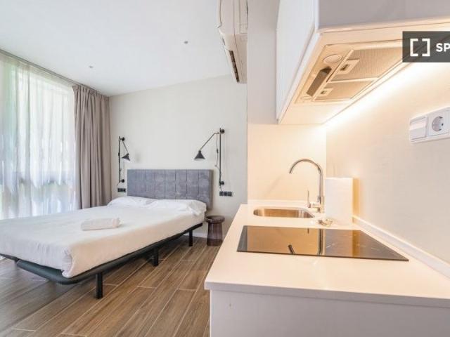barcelona, Catalonia 08002