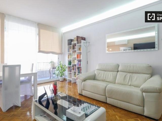 barcelona, Catalonia 08025