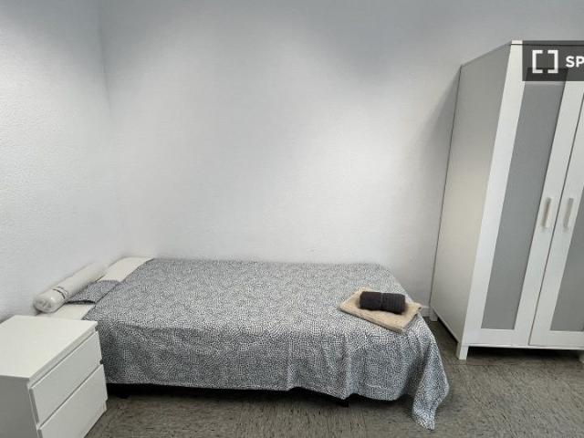 barcelona, Catalonia 08037