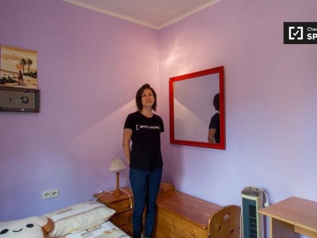 barcelona, Catalonia 08042