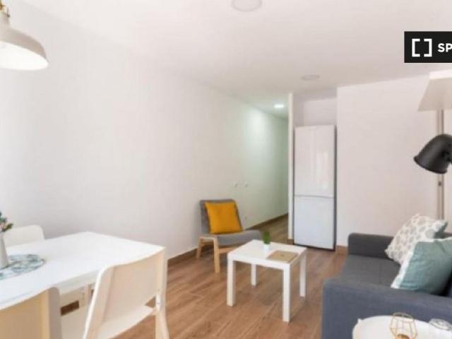 barcelona, Catalonia 08904