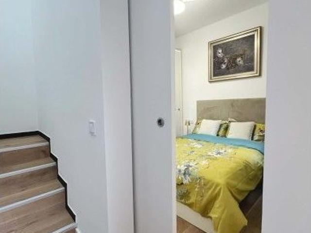 barcelona, Catalonia 08903