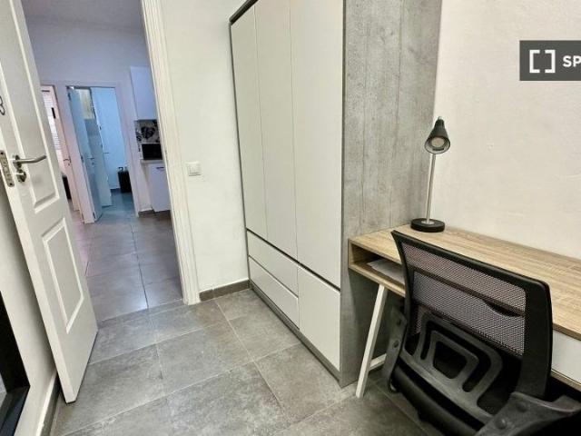 barcelona, Catalonia 08903