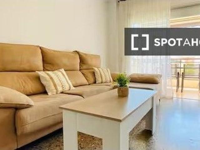 barcelona, Catalonia 43883