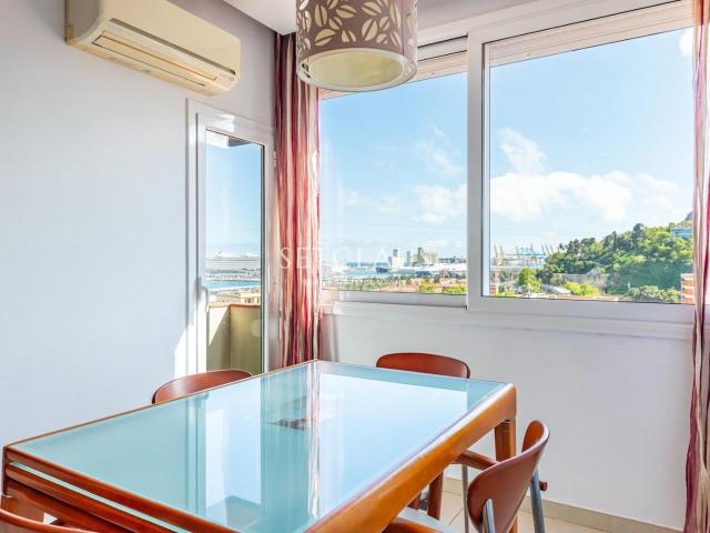 Barcelona. Impecable, luminoso y con vistas al puerto 80m² Barcelona