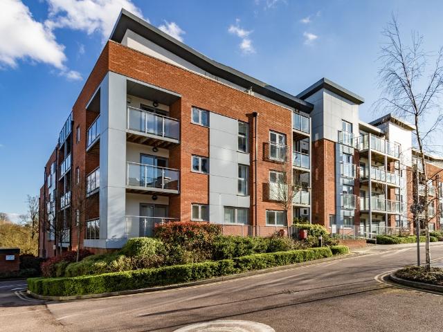 Barcino House, Charrington Place AL1, 2 bed flat to rent, £1,850 pcm | PrimeLocation