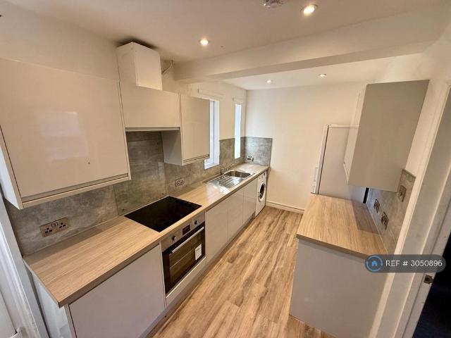Barcombe Road, Brighton, BN1 1 bed in a house share to rent £725 pcm £167 pw