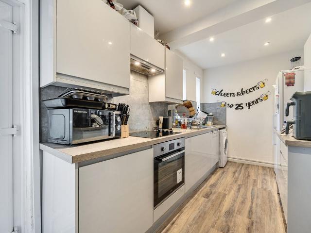 Barcombe Road, Brighton, East Sussex BN1, 5 bed semi detached house to rent, £2,860 pcm | PrimeLocation