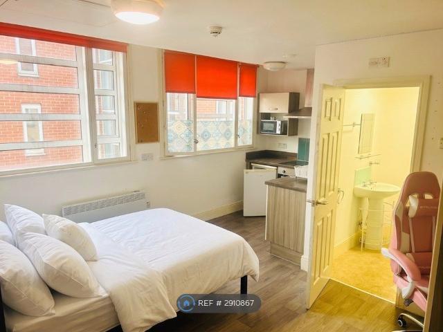 Bard House, Nottingham NG1, Studio to rent, £695 pcm | PrimeLocation
