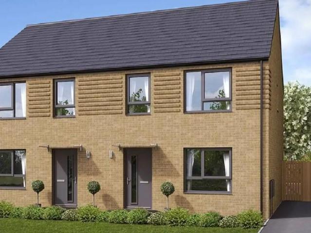 Barden Close, Sheffield S2 3 bed semi detached house to rent £1,220 pcm £282 pw