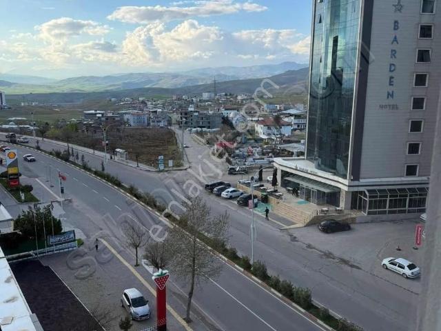 Barden Otel Karşı Ana Yol Üzerinde Satılık 1+1 Daire