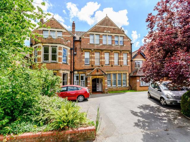 Bardwell Road, Oxford OX2, 2 bed flat to rent, £4,000 pcm | PrimeLocation