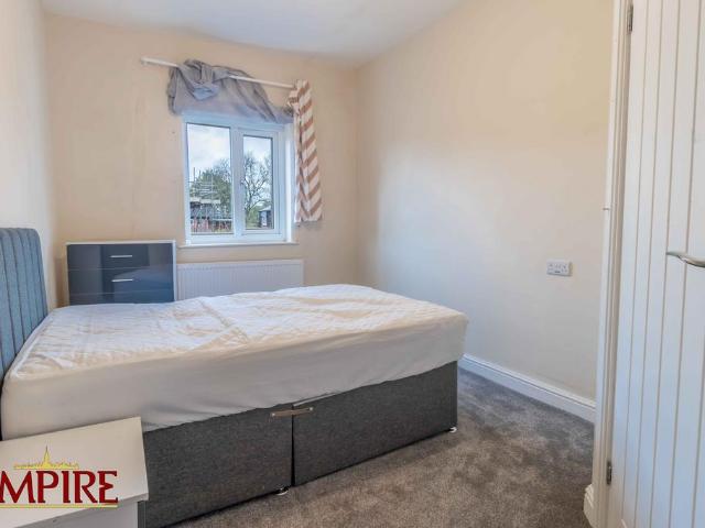Barff Road, Manchester, M5 5ES 1 bed in a house share to rent £530 pcm £122 pw