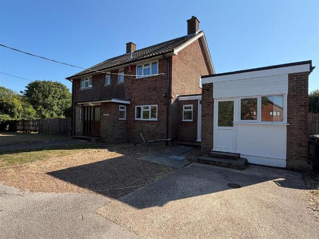 Barfrestone Road, Eythorne, Dover 4 bed detached house to rent £1,800 pcm £415 pw