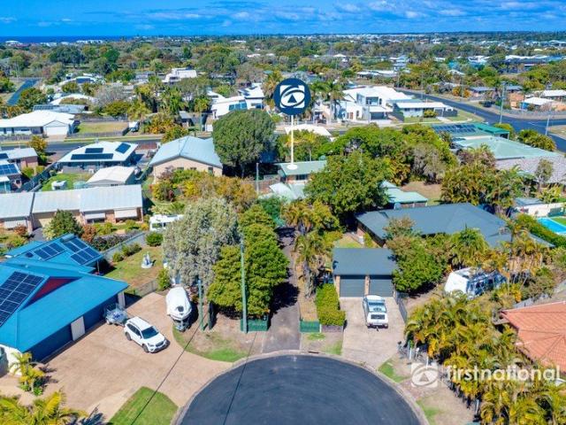 Bargara multi level 4 bedroom home