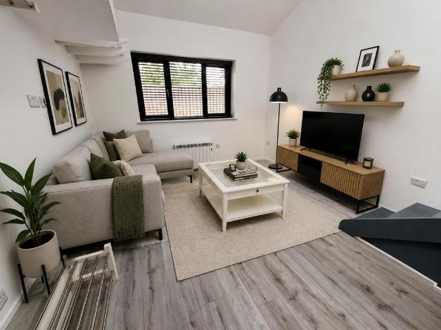 Bargates, Christchurch BH23 1 bed detached house to rent £1,000 pcm £231 pw