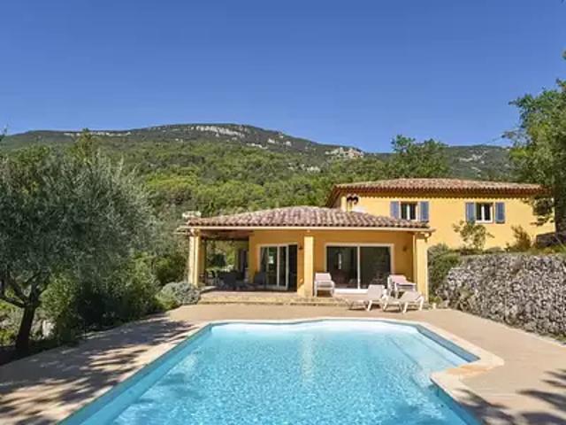 Bargemon 83830 Achat / Vente maison 7 pièces t7 piscine