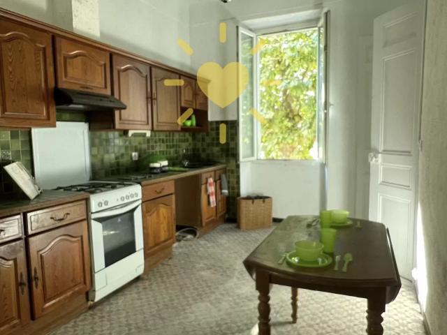 BARGEMON: Bel appartement avec de beaux volumes 77m² Bargemon