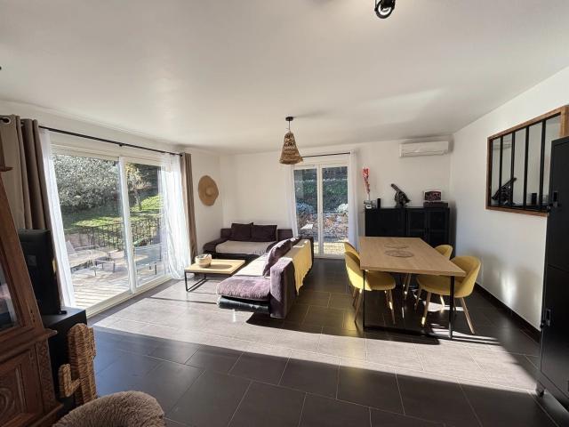 Bargemon – Jolie maison provençale récente, sans vis à vis 106m² Bargemon